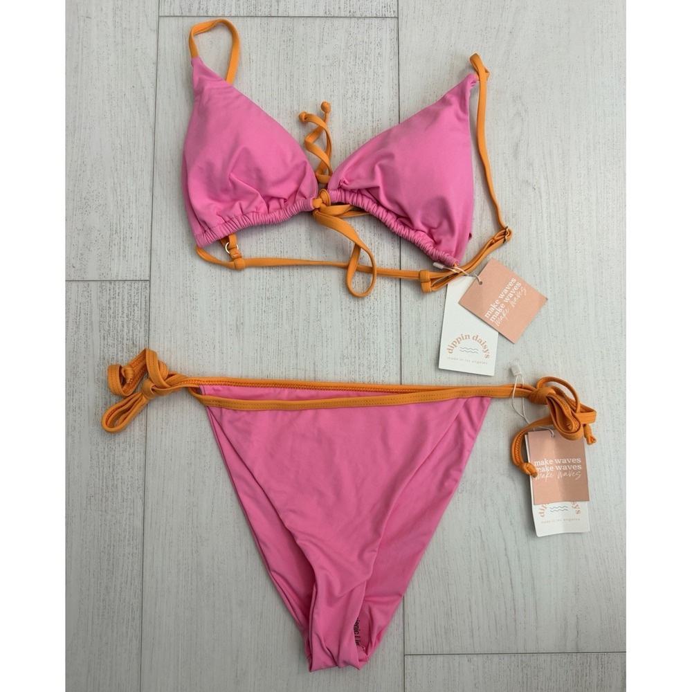 NWT Dippin Daisy's Bikini Cove Top / Laguna Bottom Sz M Pink